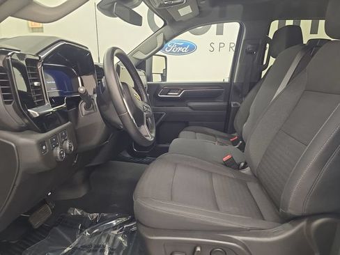 Used 2025 Chevrolet Silverado 2500 LT w/ Convenience Package AWD/4WD image 21