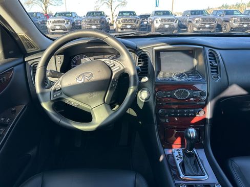 Used 2014 INFINITI QX50 Journey w/ Premium Package image 15