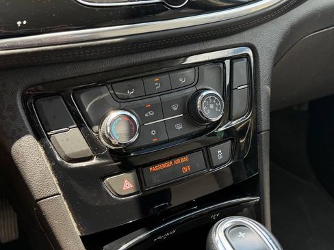 Used 2018 Buick Encore Preferred FWD image 21