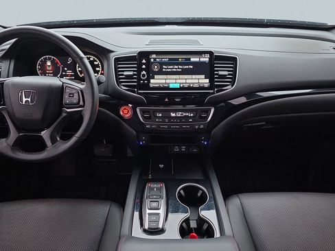 Used 2024 Honda Ridgeline Black Edition image 21