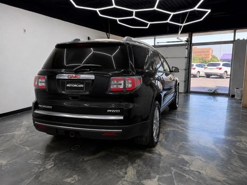 Used 2017 GMC Acadia SLT AWD/4WD image 3