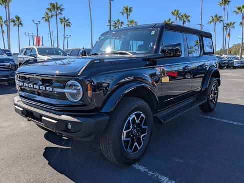 Used 2025 Ford Bronco Outer Banks image 8