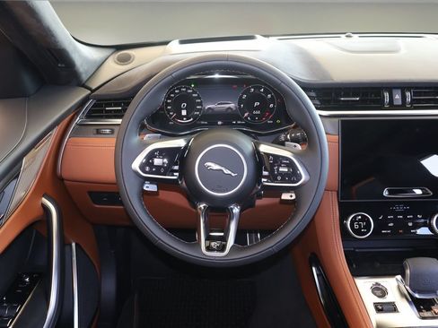 New 2026 Jaguar F-PACE SVR AWD/4WD image 10
