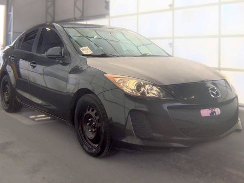Used 2012 MAZDA MAZDA3 i Sport FWD image 3