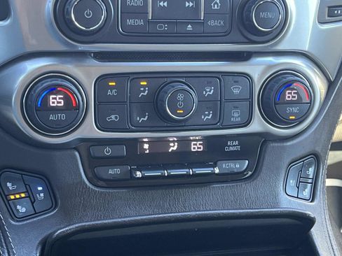 Used 2018 Chevrolet Suburban Premier image 36