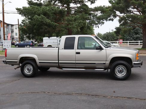 Used 1998 GMC Sierra 2500 4x4 Extended Cab w/ Marketing Option Pkg 3 image 3