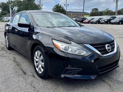 Used 2016 Nissan Altima 2.5 S w/ Power Driver Seat Package FWD image 7