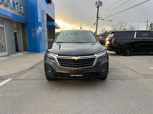 Certified 2022 Chevrolet Equinox LS w/ LS Convenience Package image 9