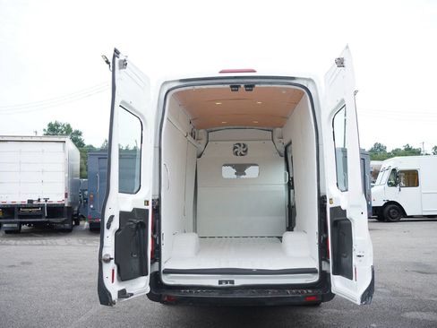 Used 2017 Ford Transit 350 148 High Roof Extended DRW RWD image 10