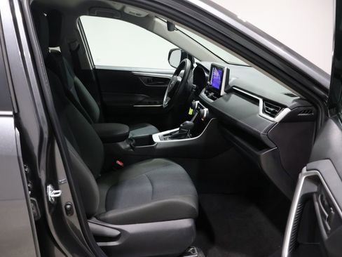 Used 2025 Toyota RAV4 LE image 22
