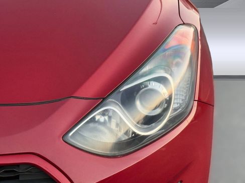 Used 2016 Hyundai Elantra GT w/ Option Group 02 image 11