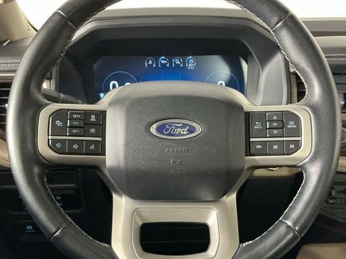 Used 2024 Ford Expedition Max Limited image 16