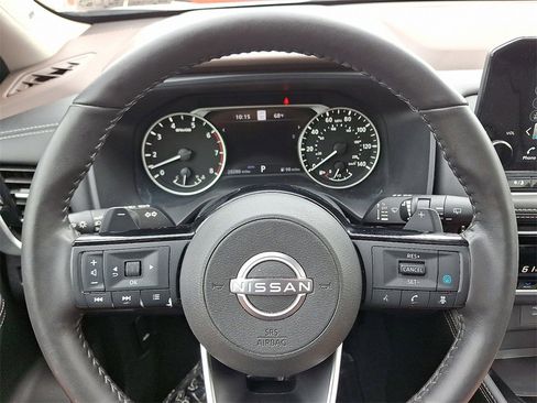 Certified 2023 Nissan Rogue SL w/ SL Premium Package image 22