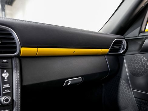 Used 2011 Porsche 911 Carrera GTS image 16