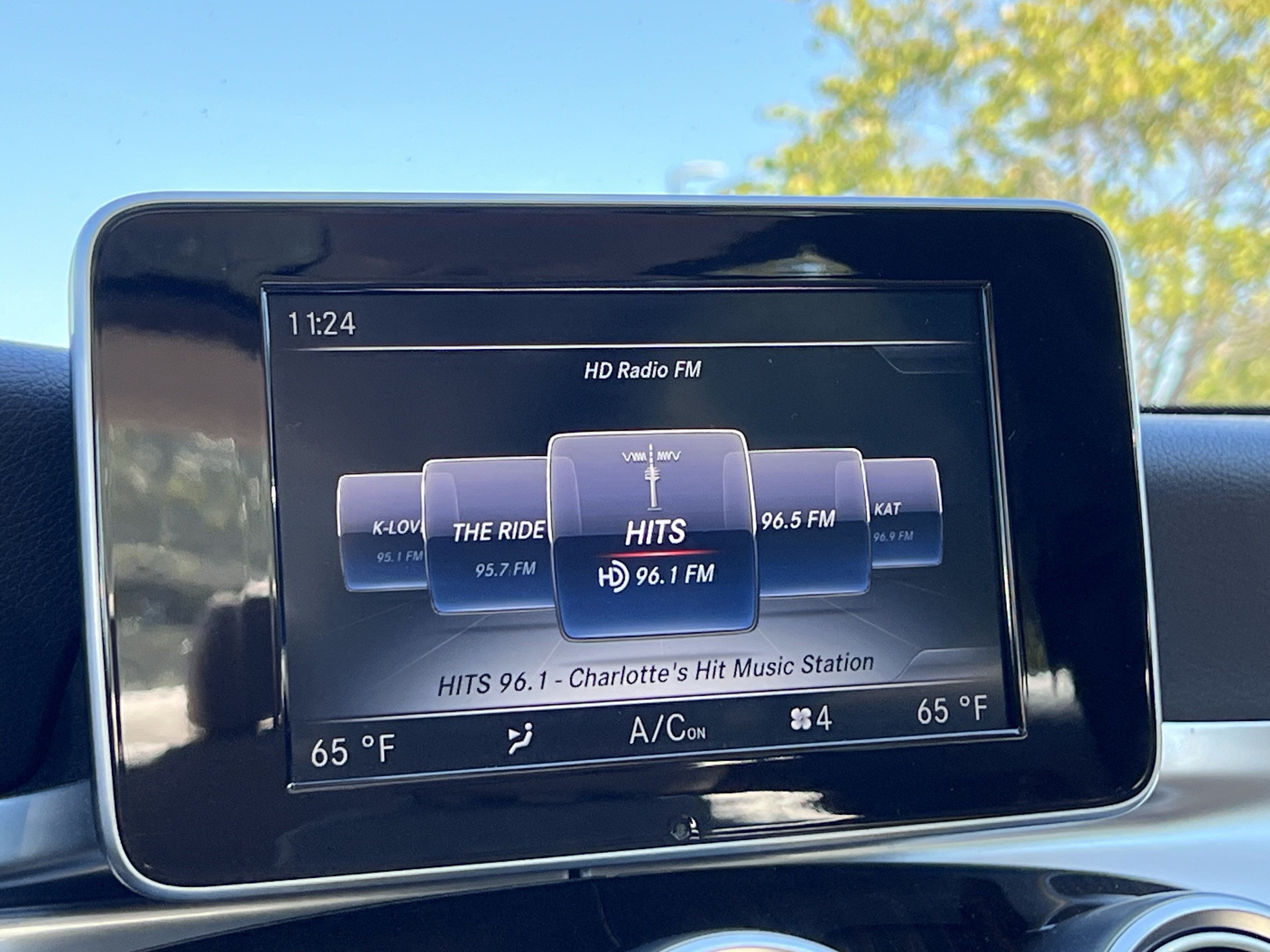 Used 2017 Mercedes-Benz C 300 4MATIC Sedan image 23