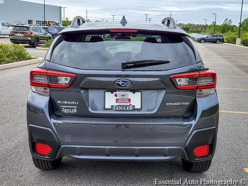 Used 2023 Subaru Crosstrek 2.5i Limited w/ Moonroof Package AWD/4WD image 5