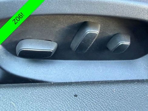 Used 2015 Chevrolet Corvette Z06 w/ 2LZ Preferred Equipment Group image 28