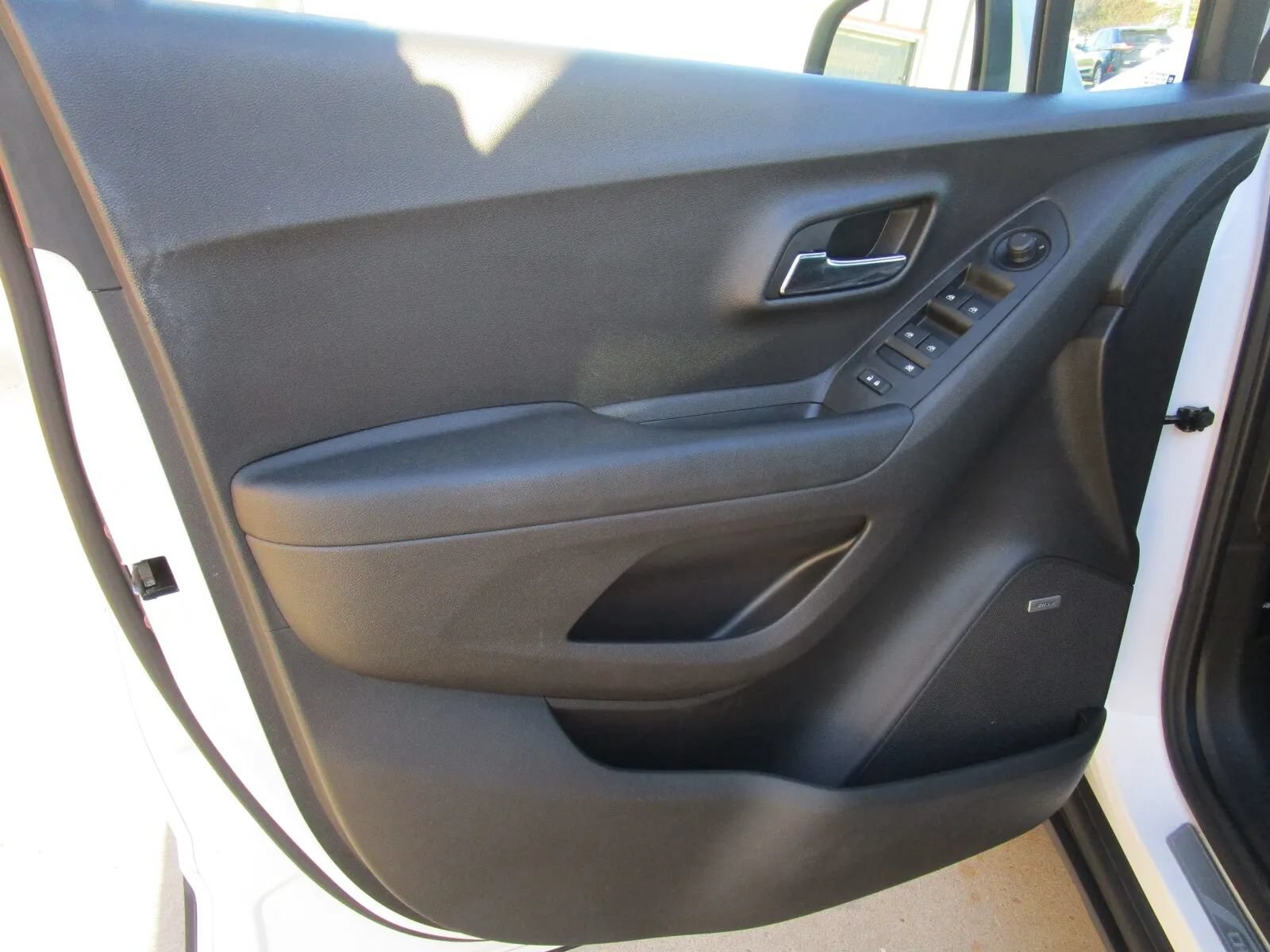 Used 2020 Chevrolet Trax Premier AWD/4WD image 12