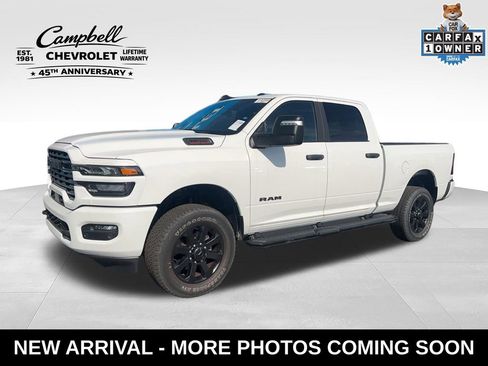 Used 2025 RAM 2500 Big Horn AWD/4WD image 1