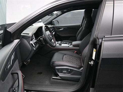New 2026 Audi Q8 Prestige image 9