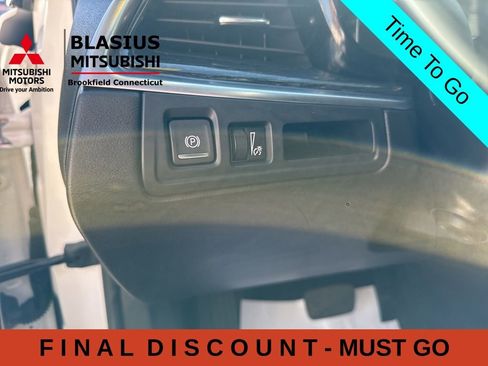 Used 2024 Cadillac XT5 Premium Luxury AWD/4WD image 24