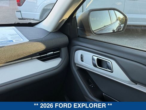 New 2026 Ford Explorer Active image 15