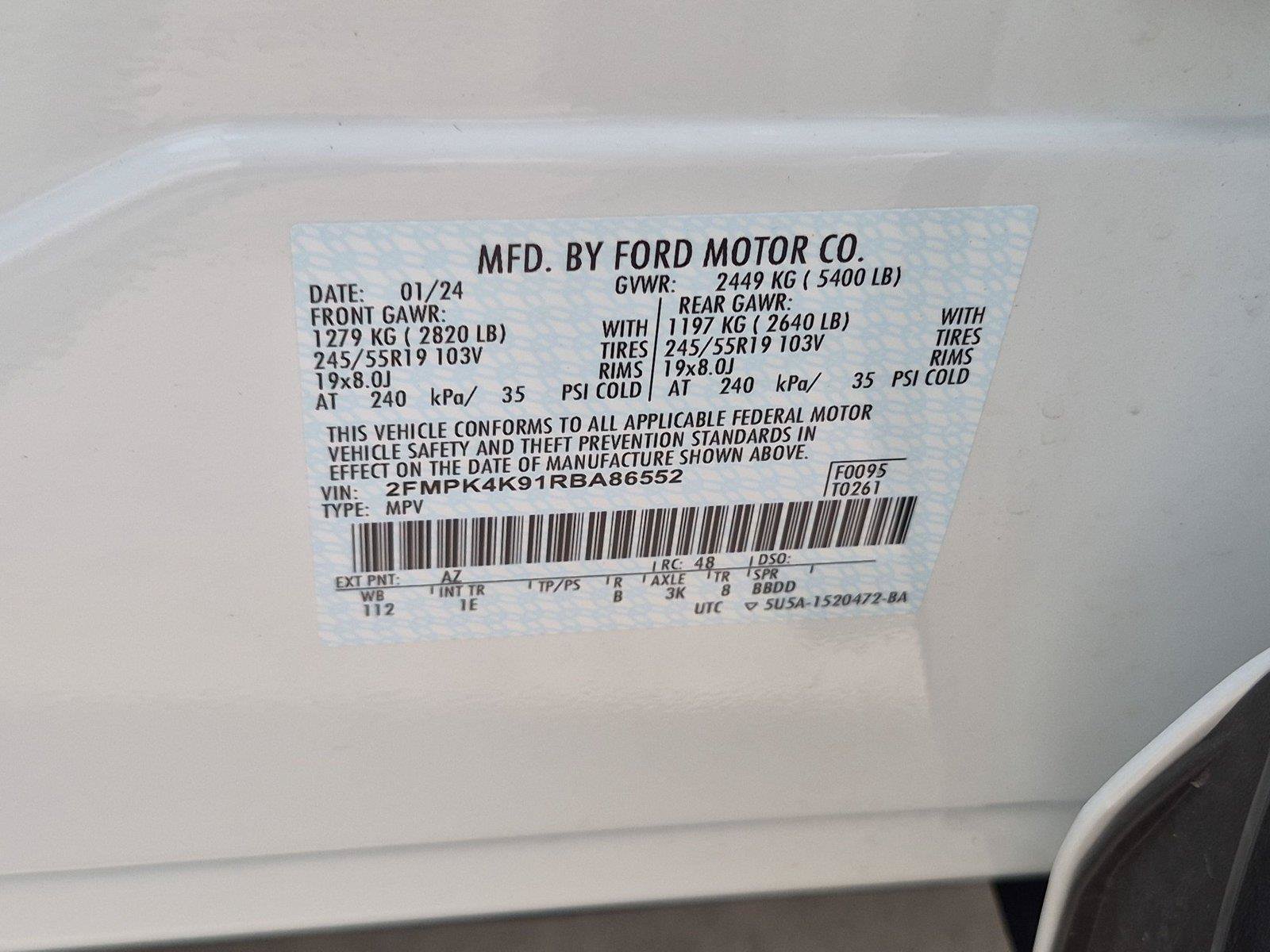 Used 2024 Ford Edge Titanium w/ Equipment Group 301A AWD/4WD image 33