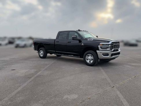 New 2026 RAM 2500 Tradesman image 16