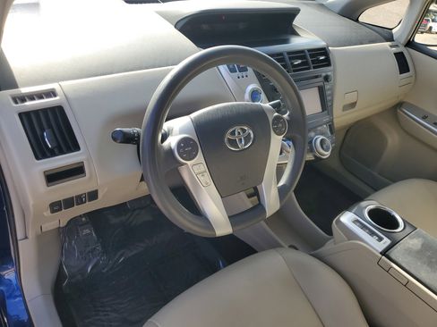 Used 2012 Toyota Prius V Five image 13