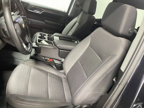 Used 2023 Chevrolet Silverado 1500 LT AWD/4WD image 12