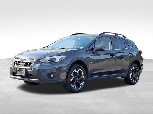 Used 2023 Subaru Crosstrek 2.5i Limited AWD/4WD image 3