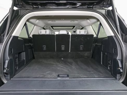 Used 2026 Ford Expedition Max Platinum w/ Platinum Ultimate Package AWD/4WD image 11