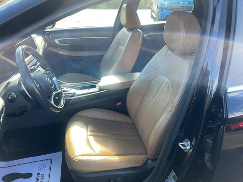 Used 2021 Hyundai Sonata Limited image 11