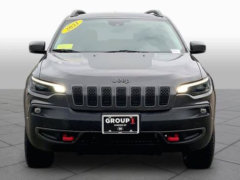 Used 2021 Jeep Cherokee Trailhawk w/ Sun, Sound & Nav Group AWD/4WD image 4