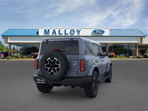 New 2025 Ford Bronco Outer Banks image 8