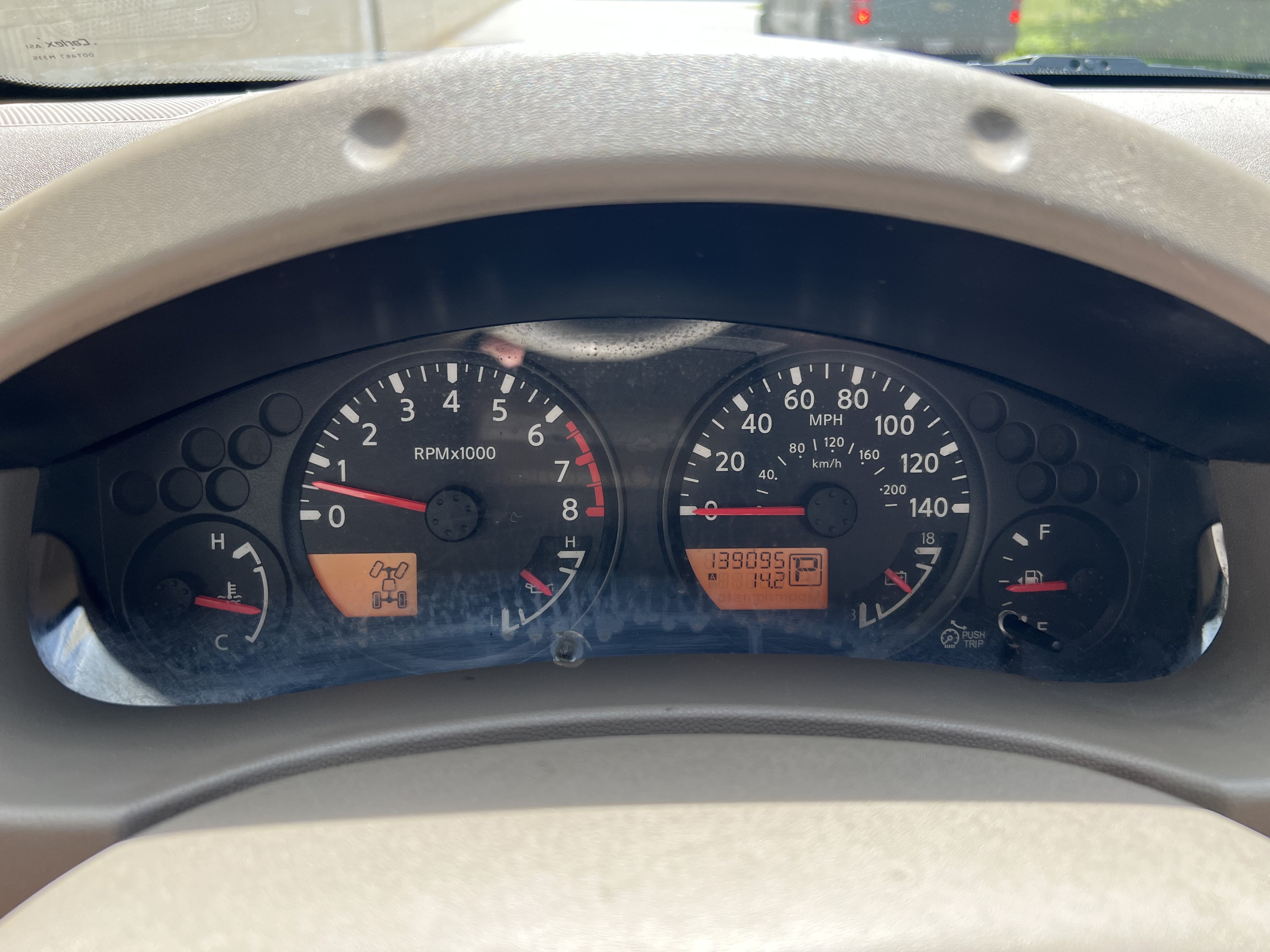 Used 2014 Nissan Frontier SV w/ SV Value Truck Package AWD/4WD image 27