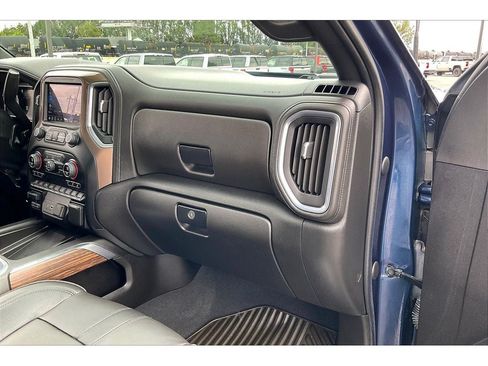 Used 2023 Chevrolet Silverado 3500 High Country w/ Z71 Off-Road Package AWD/4WD image 18