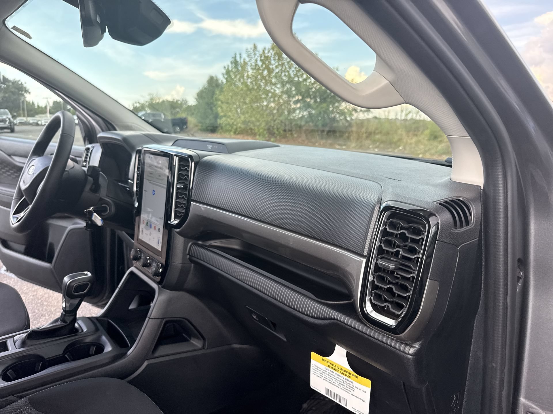 Used 2025 Ford Ranger XLT RWD image 36