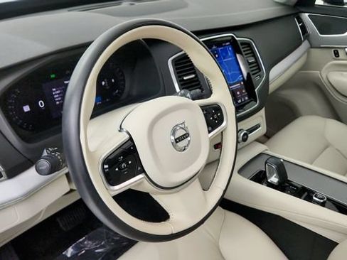 Used 2024 Volvo XC90 B5 Core AWD/4WD image 51