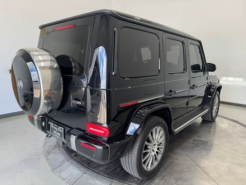 Used 2022 Mercedes-Benz G 550 image 32