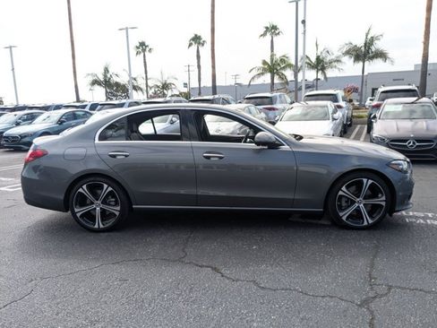 Used 2023 Mercedes-Benz C 300 Sedan image 4