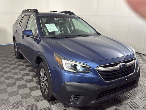 Used 2021 Subaru Outback Premium AWD/4WD image 5