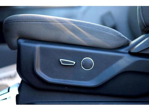 Used 2018 Ford F150 XLT w/ Equipment Group 301A Mid image 39