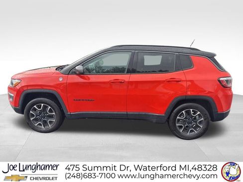Used 2020 Jeep Compass Trailhawk AWD/4WD image 6