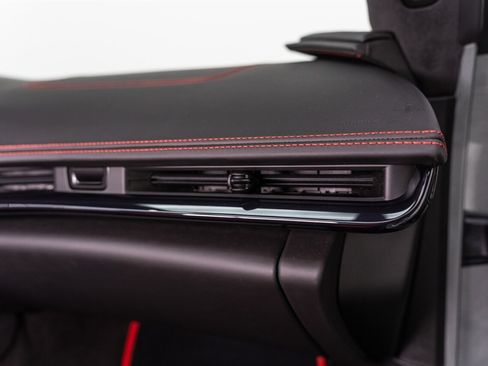 Used 2024 Chevrolet Corvette Z06 RWD image 74