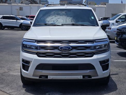 Certified 2023 Ford Expedition Max Platinum AWD/4WD image 2