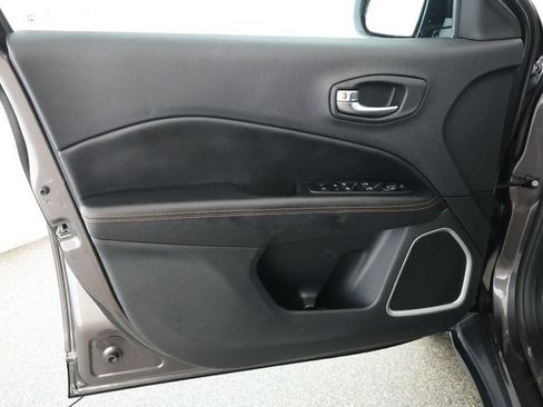 Used 2020 Jeep Compass Limited w/ Rear Convenience Group image 8