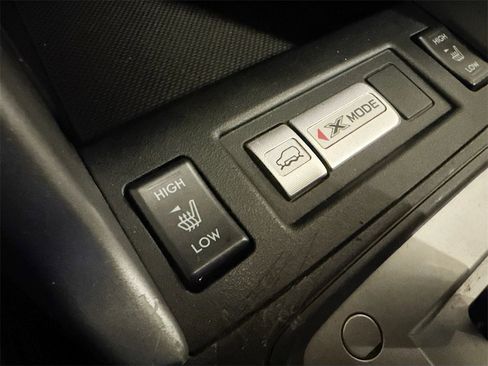 Used 2015 Subaru Forester 2.5i Limited image 22