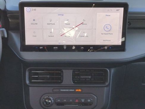 New 2025 Ford Maverick XLT w/ Black Appearance Package image 18