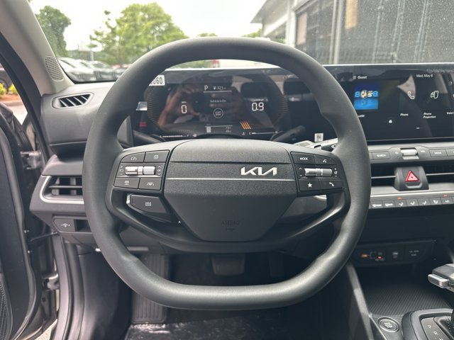 New 2026 Kia K4 FWD image 17